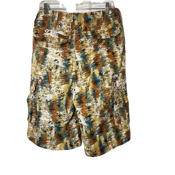 TIVO ROXX Men’s Cargo Shorts Size 30 Flat Front Utility Pockets Multicolor Print - Picture 3 of 10